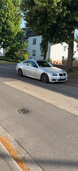 BMW E92 330i Coupé - - BMW 330: Coupe, 330i