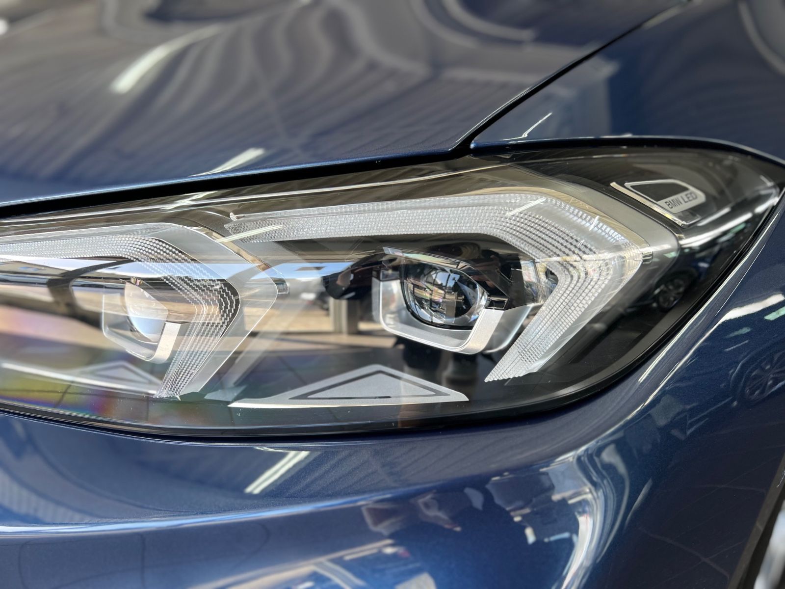 BMW 318 d Touring AHK+DA+ACC+Keyless+Park Assist foto 6