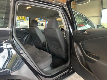 Volkswagen Passat Variant *TEMPO*KLIMA*SZHZ*