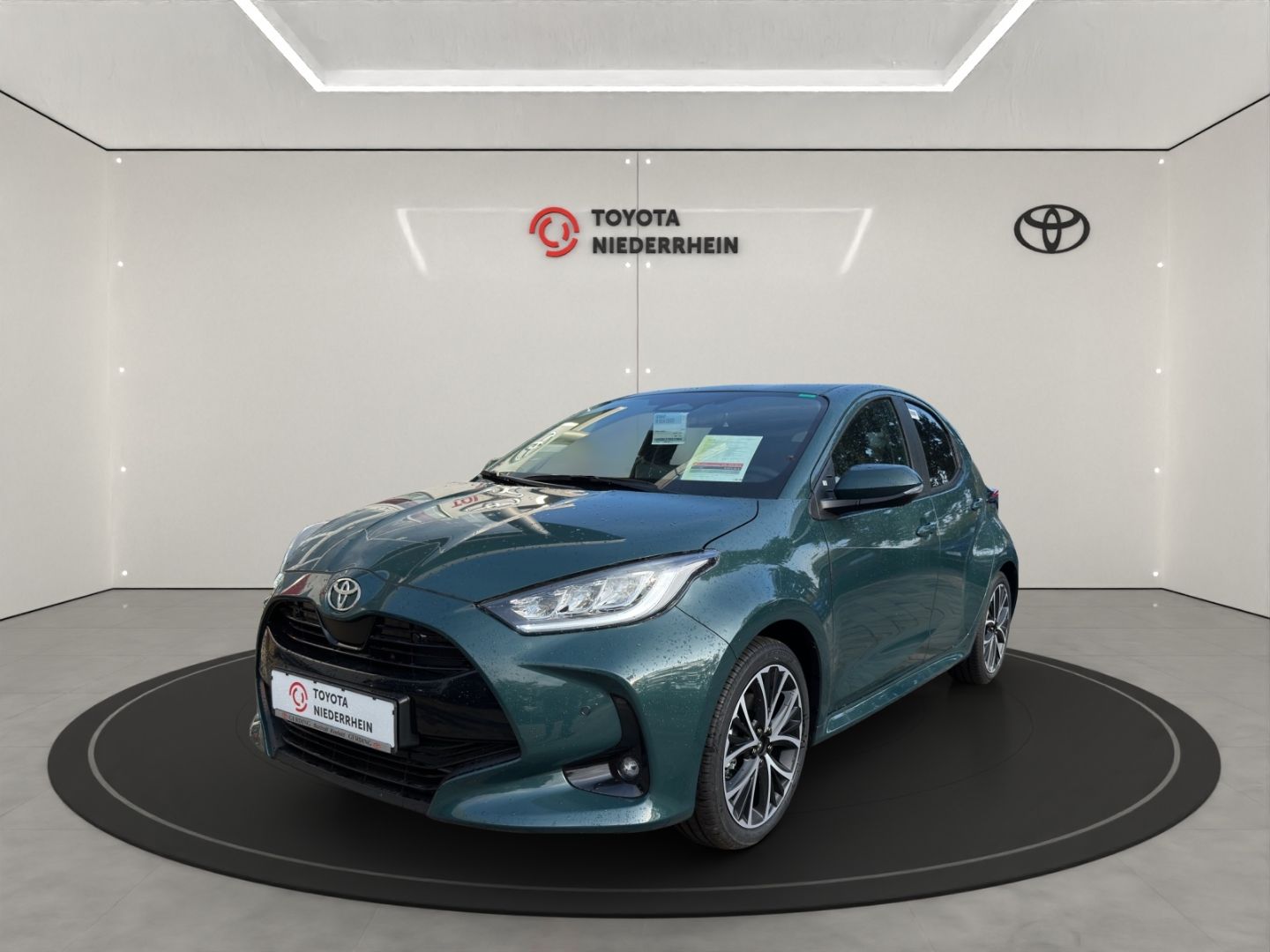 Toyota Yaris HYBRID+TEAMPLAYER+TEC-PAKET+MODELL2026!!