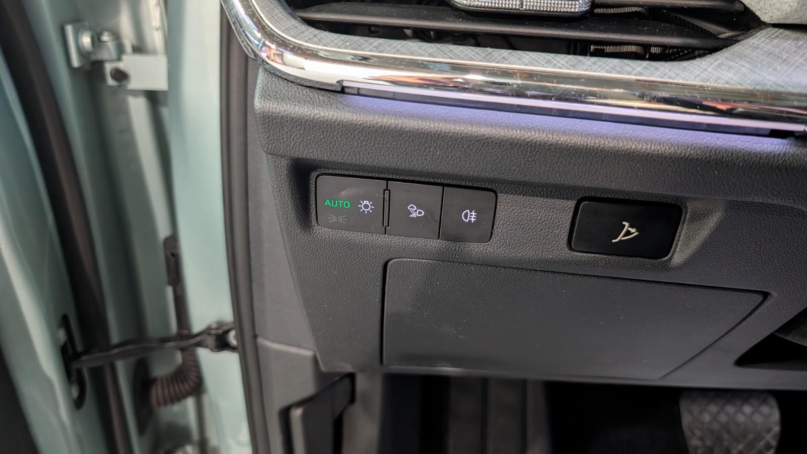 Skoda Enyaq 80 Lounge ACC*HUD*KAM*PANO*MEMO*W-PUMPE