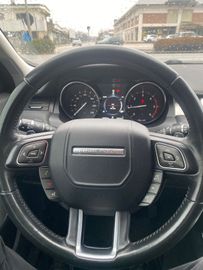 Land-Rover Range Rover Evoque - 11