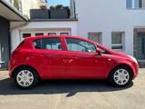 Opel Corsa D CATCH ME - Opel Corsa: Catch Me