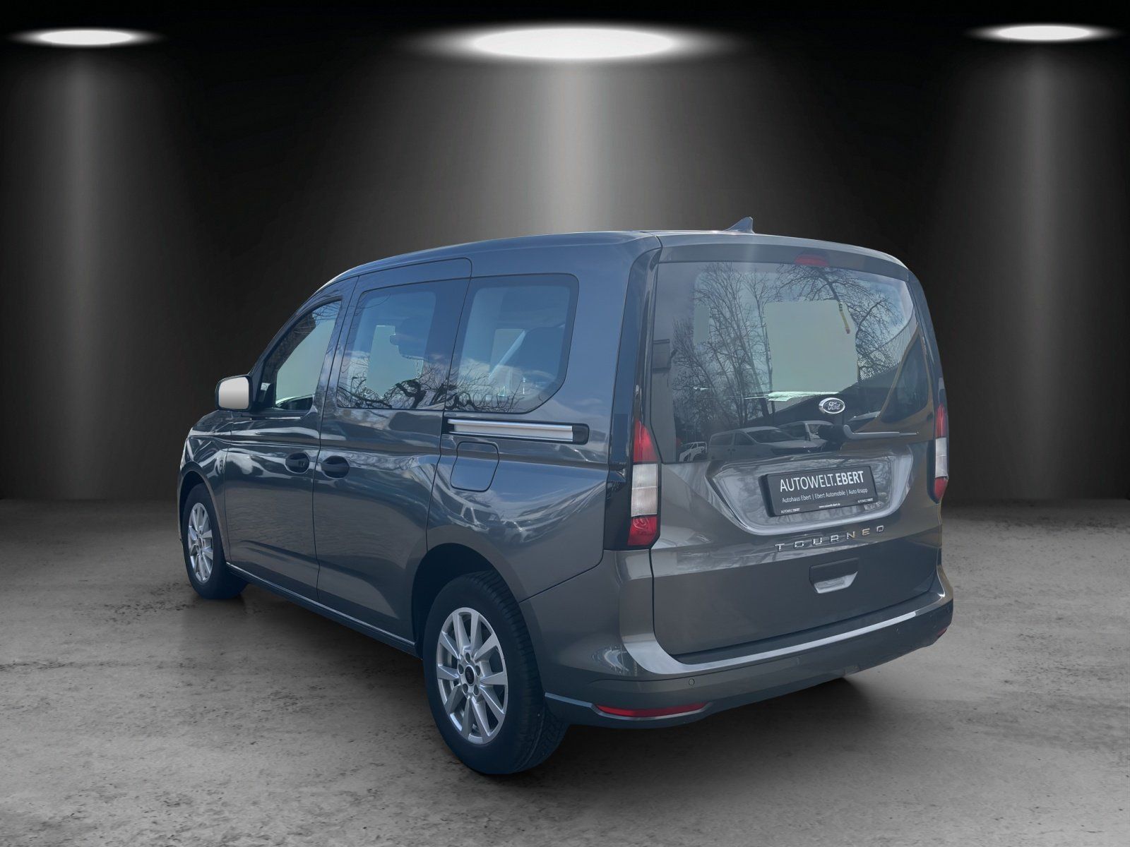 Fahrzeugabbildung Ford Tourneo Connect 1,5 Ecoboost Trend