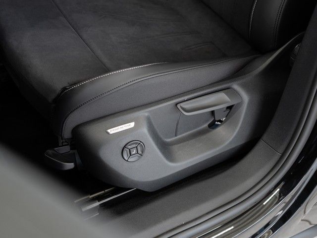 Tiguan Elegance TDI DSG AHK 8-fach IQDrive Pano