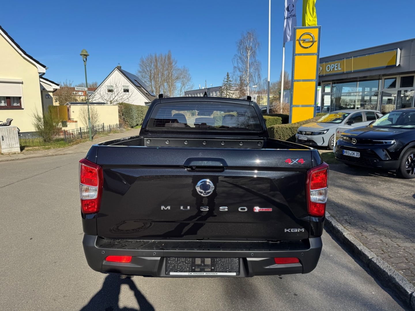 Fahrzeugabbildung KGM Musso Grand 2.0 Lux 4WD Ledersitzpaket +Kamera