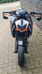 KTM 1290 Super Duke R - KTM R DUKE