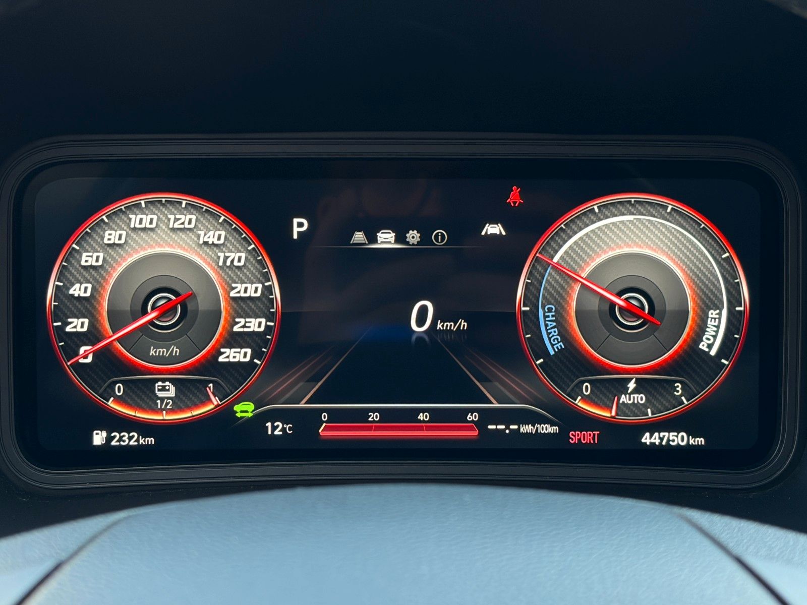 Fahrzeugabbildung Hyundai KONA E Select ACC PDC LFA LKA SHZ LHZ CarPlay