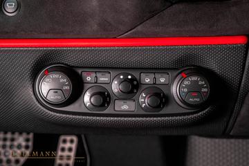 2019 Ferrari 488 PISTA 缩略图 23