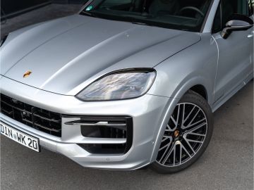 Porsche Cayenne - 12