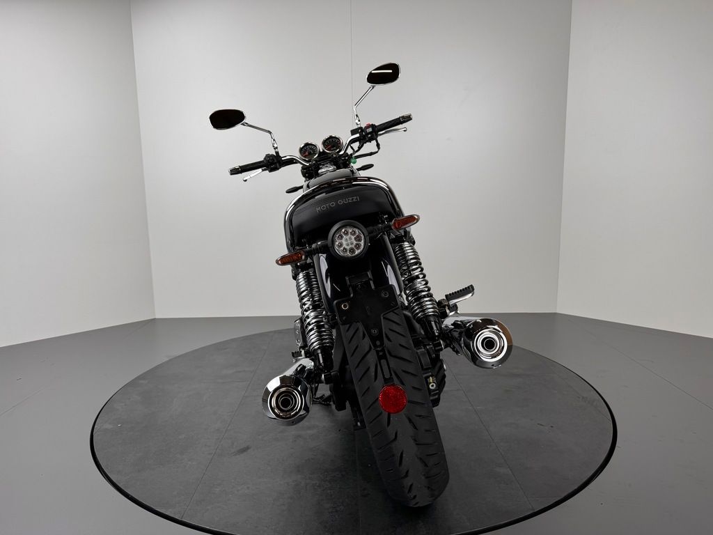 Fahrzeugabbildung Moto Guzzi V7 SPECIAL *NEUWERTIG *1.HAND