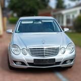 Mercedes-Benz 220