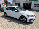 Volkswagen Golf VII Lim. Highline BMT/Start-Stopp R-Line - Volkswagen Golf: R Line