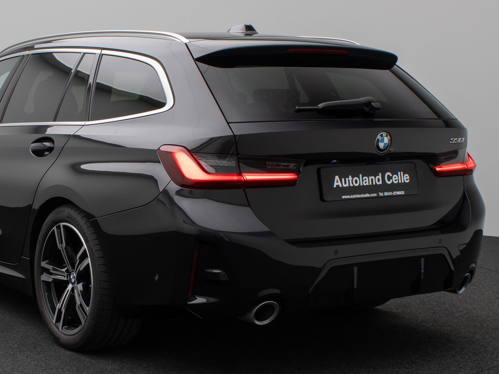 Fahrzeugabbildung BMW 330i M Sport Panorama Kamera DAB H/K DrivAssist