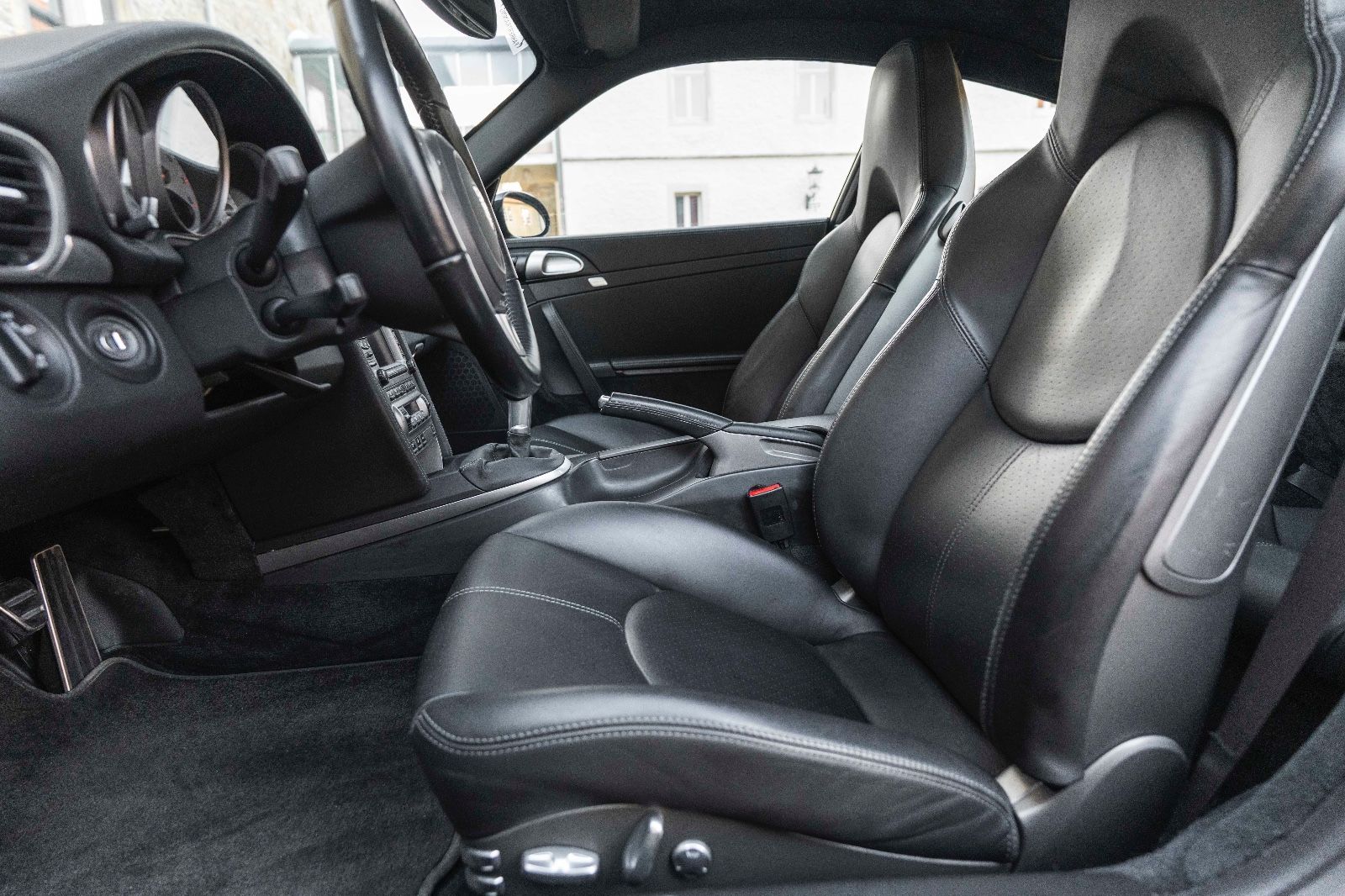 Fahrzeugabbildung Porsche 911 Turbo Coupe 997 PASM PCM SPORT-CHRONO BOSE