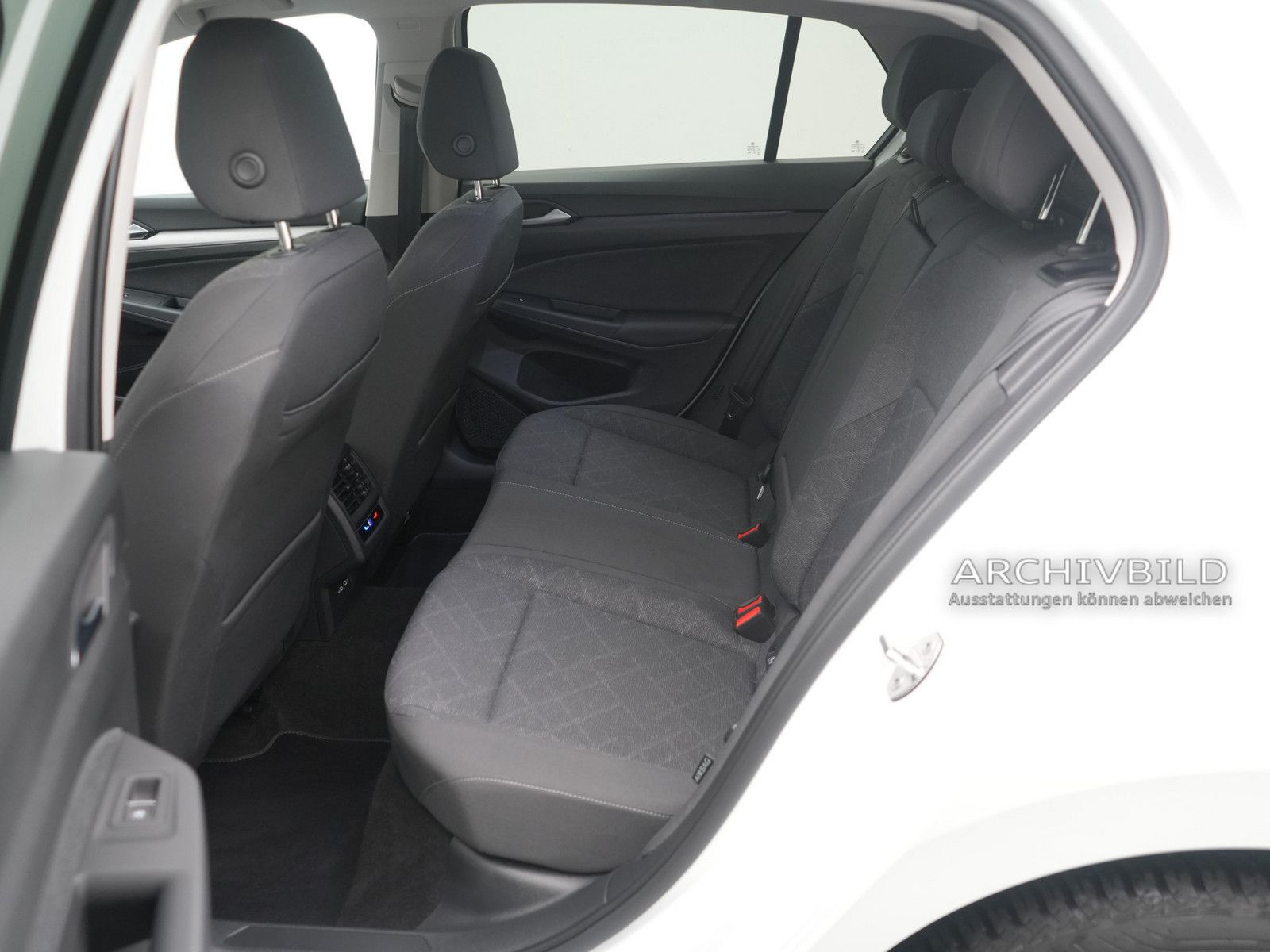 Volkswagen Golf - Bild 11