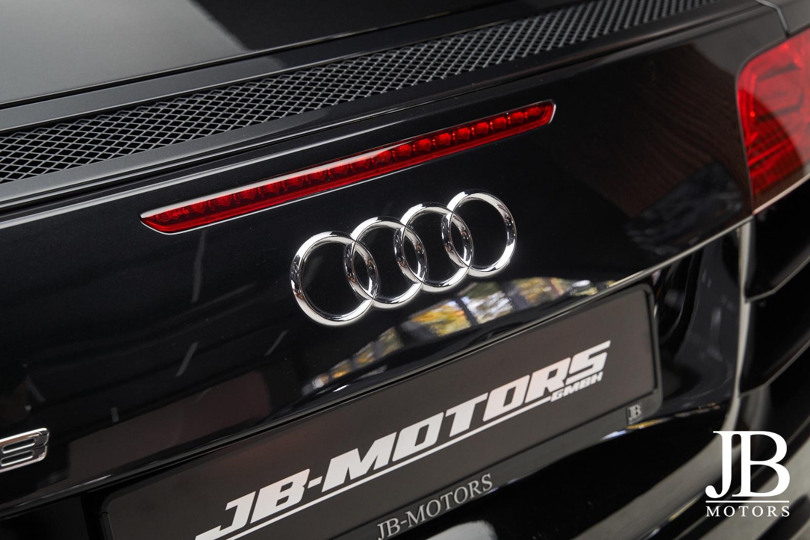 Audi R8 Spyder V10 5.2 FSI 525 ch • Boîte manuelle 6• Magnetic Ride • B&O • Caméra