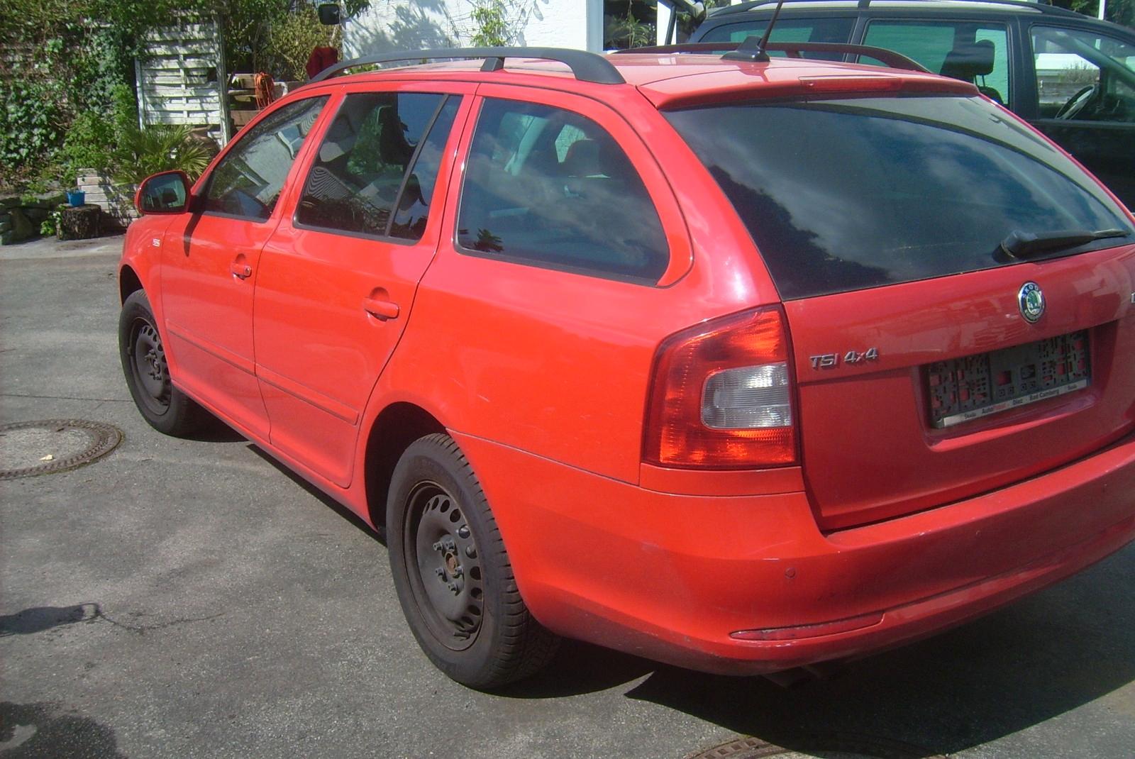Skoda Octavia 2012 — engine 1.798 cm³, 152 HP (112kW)