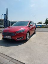 Ford Focus 1,5TDCi 88kW PowerS. ST-Line Red Turni...
