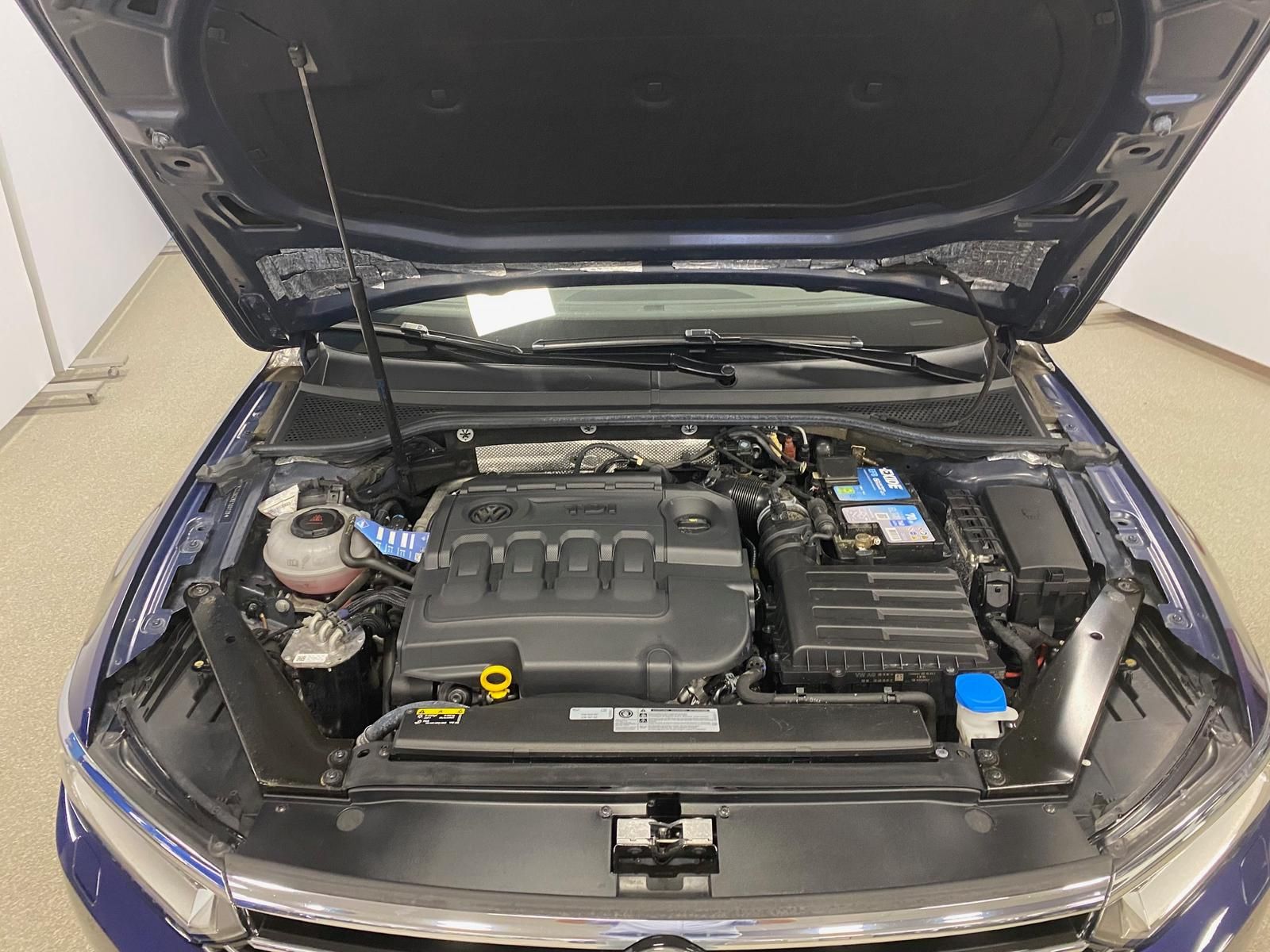 Fahrzeugabbildung Volkswagen Passat Variant 2.0 TDI Highline BMT/Start-Stopp
