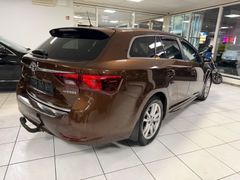 TOYOTA Avensis Touring Sports Business Edition/AHK/LED!