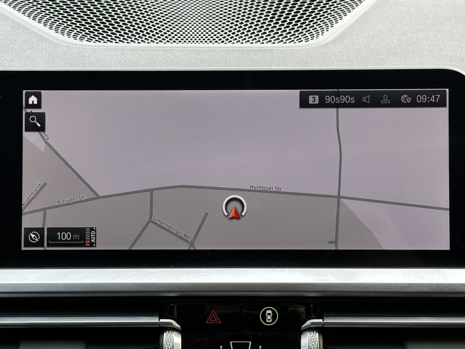 Fahrzeugabbildung BMW 320d Touring xDrive M-Sport NAV+LASER+H&K+PANORA