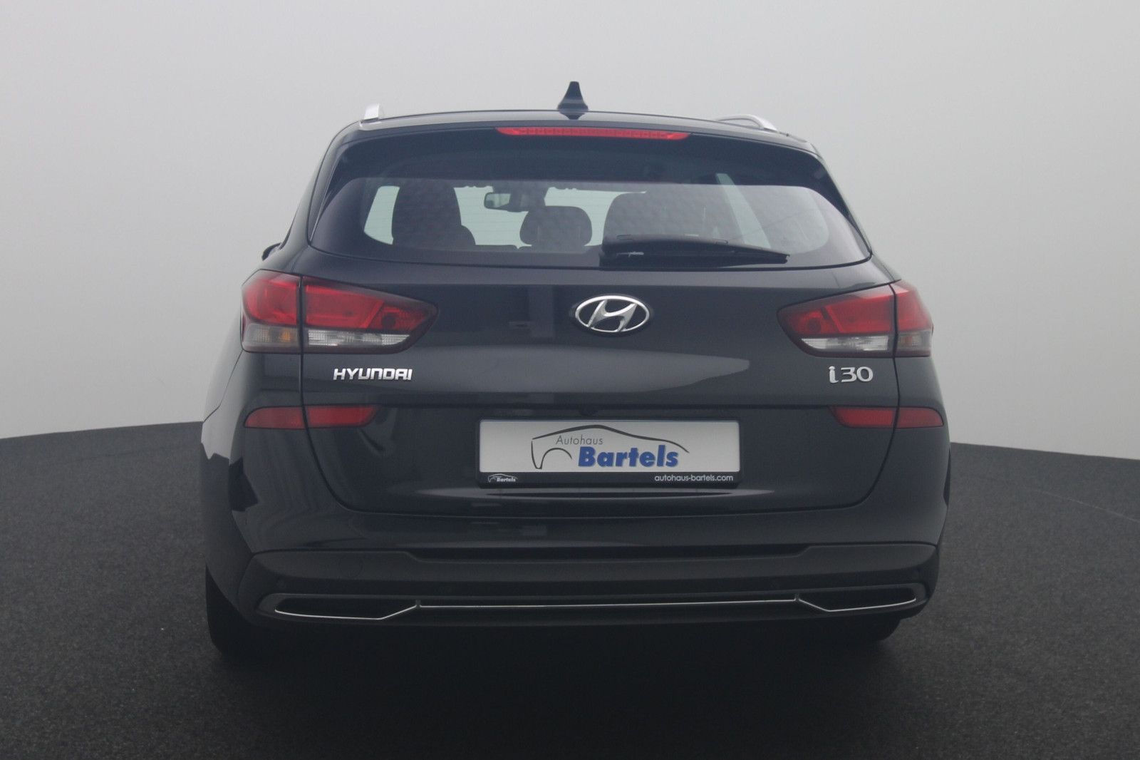 Fahrzeugabbildung Hyundai i30 Kombi 1.6 CRDi Trend Automatik