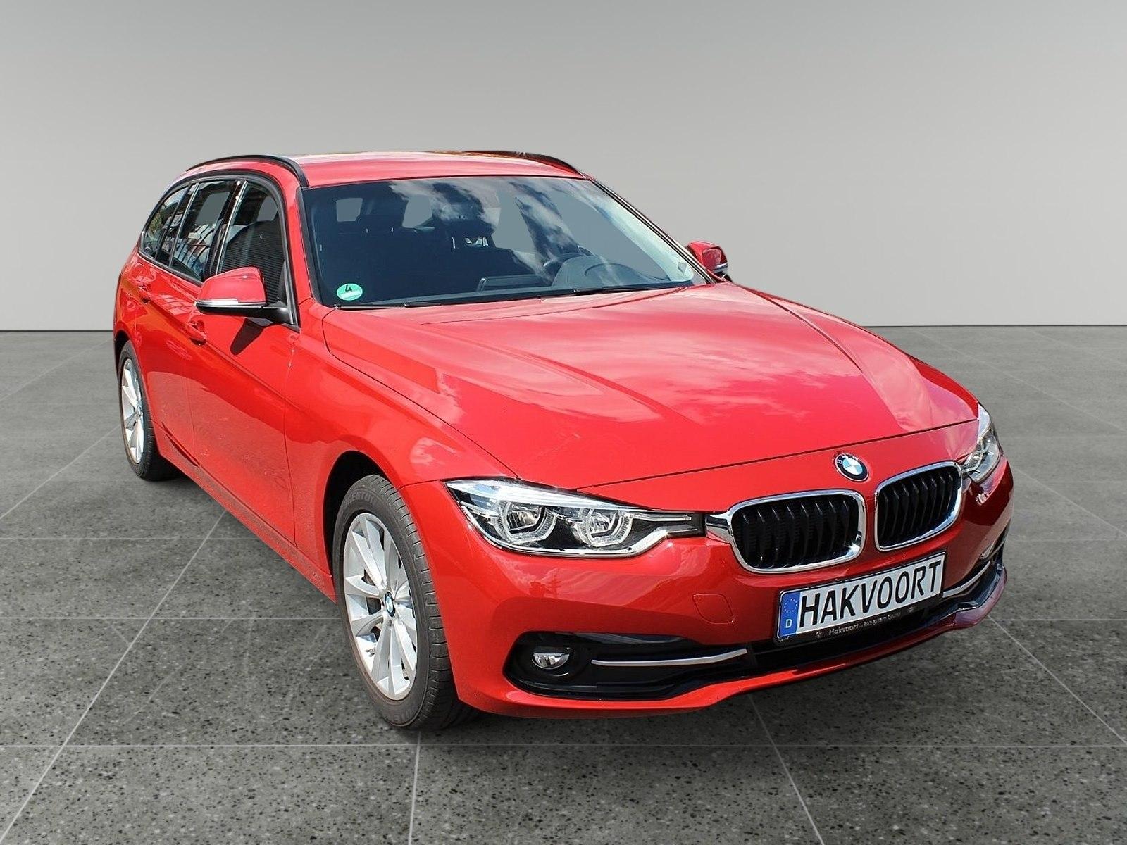 BMW 320d xDrive Touring Sport Line "AHK 17"LM Navi S