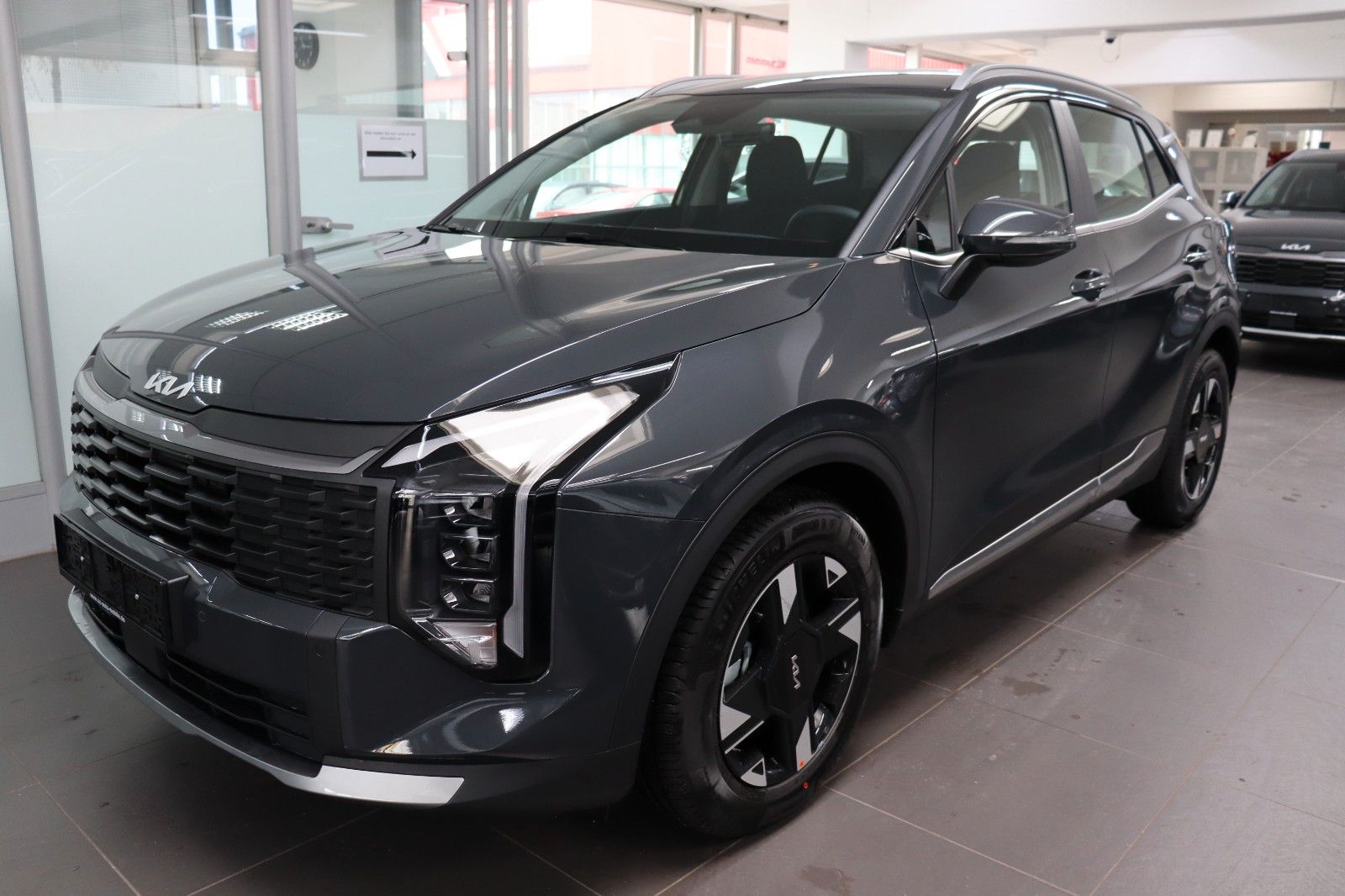 KIA Sportage - 1