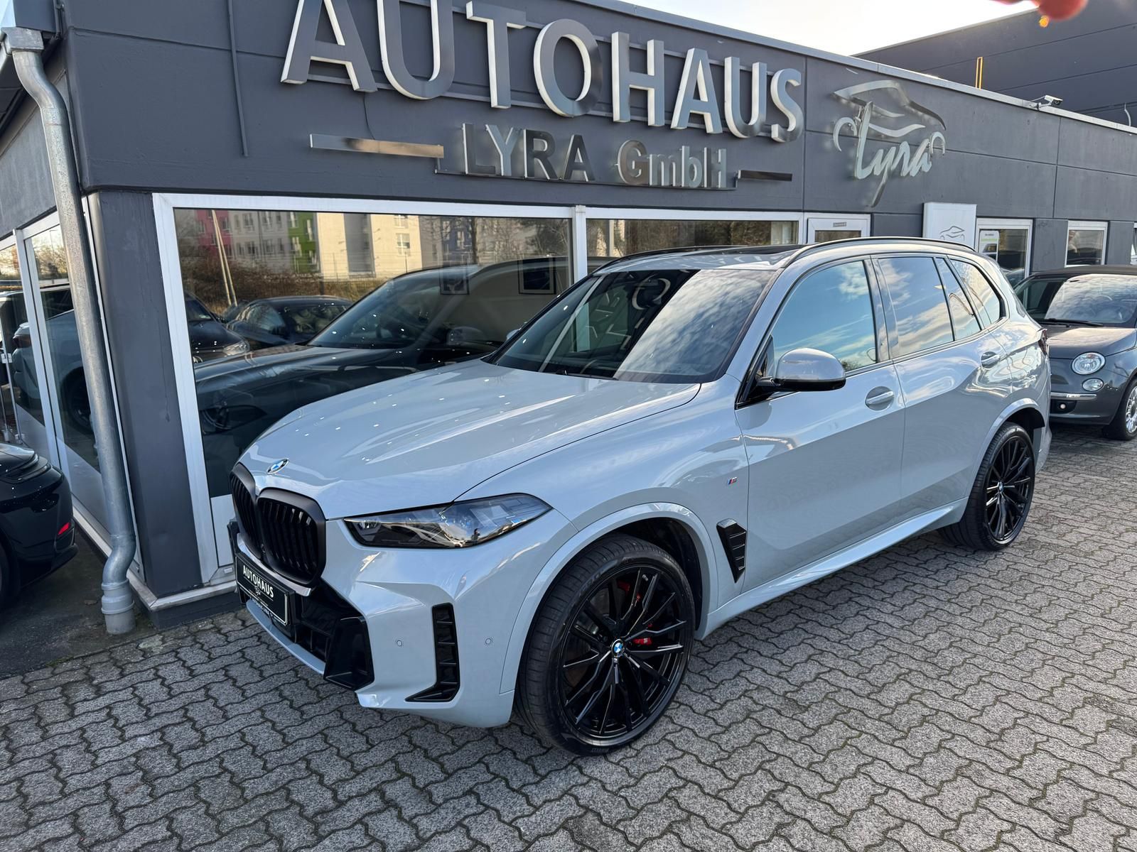 BMW X5 30d xDrive M-Sport Pro*LED*PANO*H&K*SOFT*AHK* imagem 2