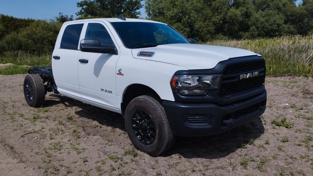 Dodge RAM 2500 Cummins 4X4 Long XXL