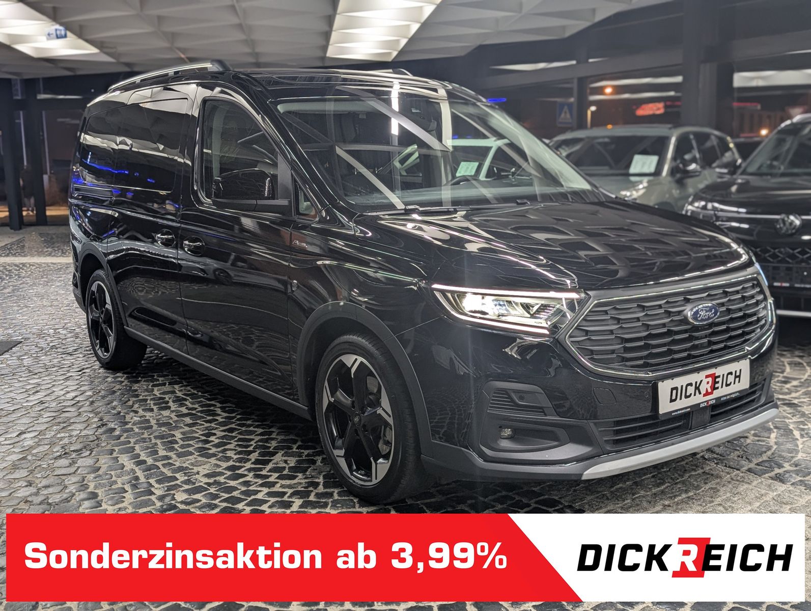 Fahrzeugabbildung Ford Tourneo Connect L2 Active 7-SI Bi-LED PANO AHK K