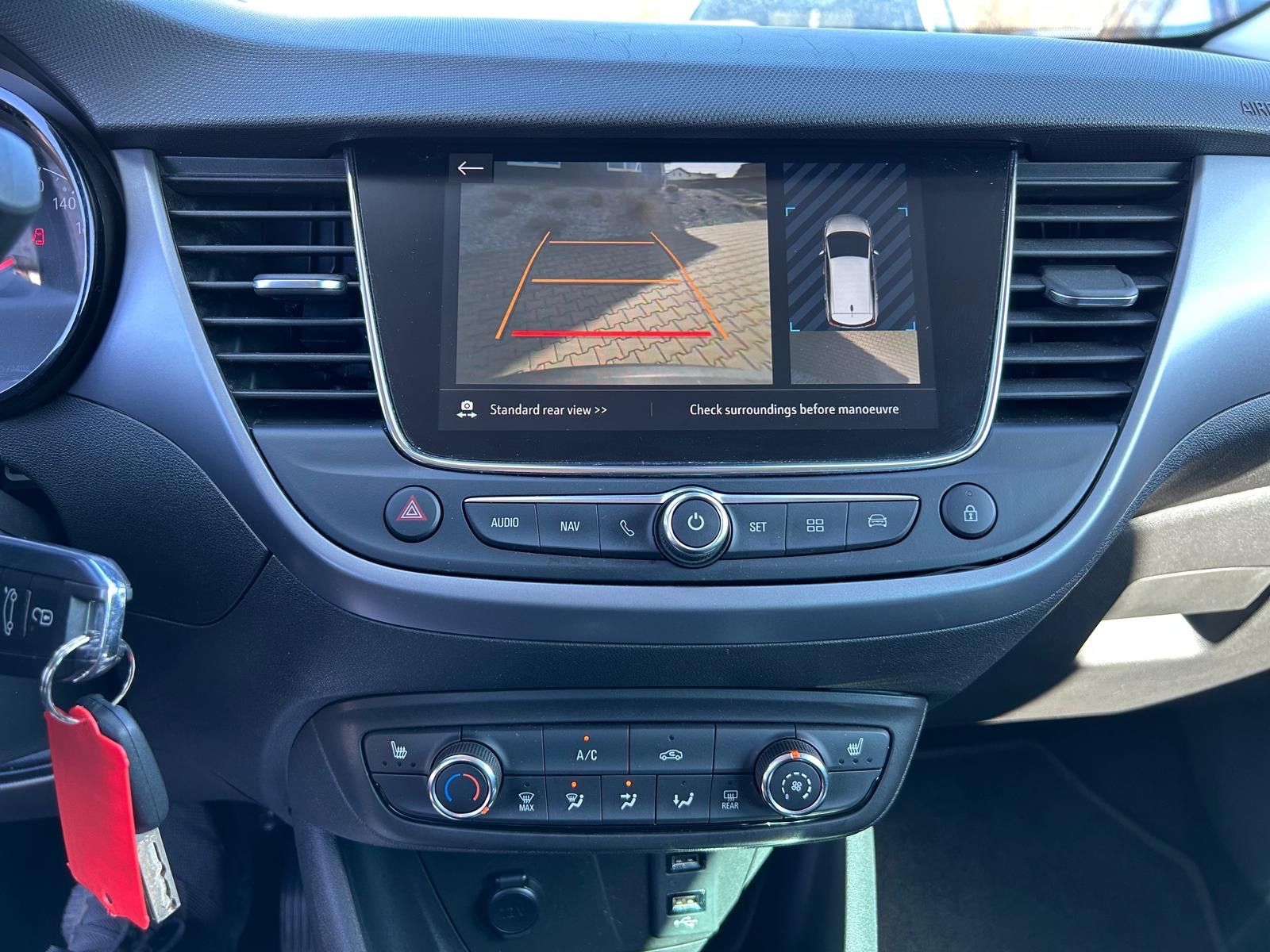 Fahrzeugabbildung Opel Crossland°Automatik°Kamera°1.Hand°LED°
