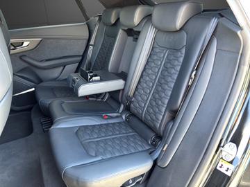 صورة مصغرة 15 لـ 2024 AUDI RSQ8