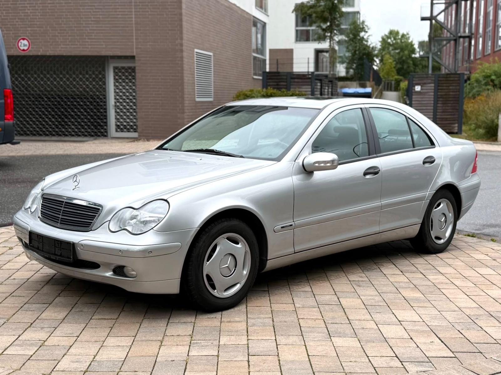 Mercedes-Benz C 180 Kompressor |2.Hand|TÜV Neu|Schiebdach|PDC