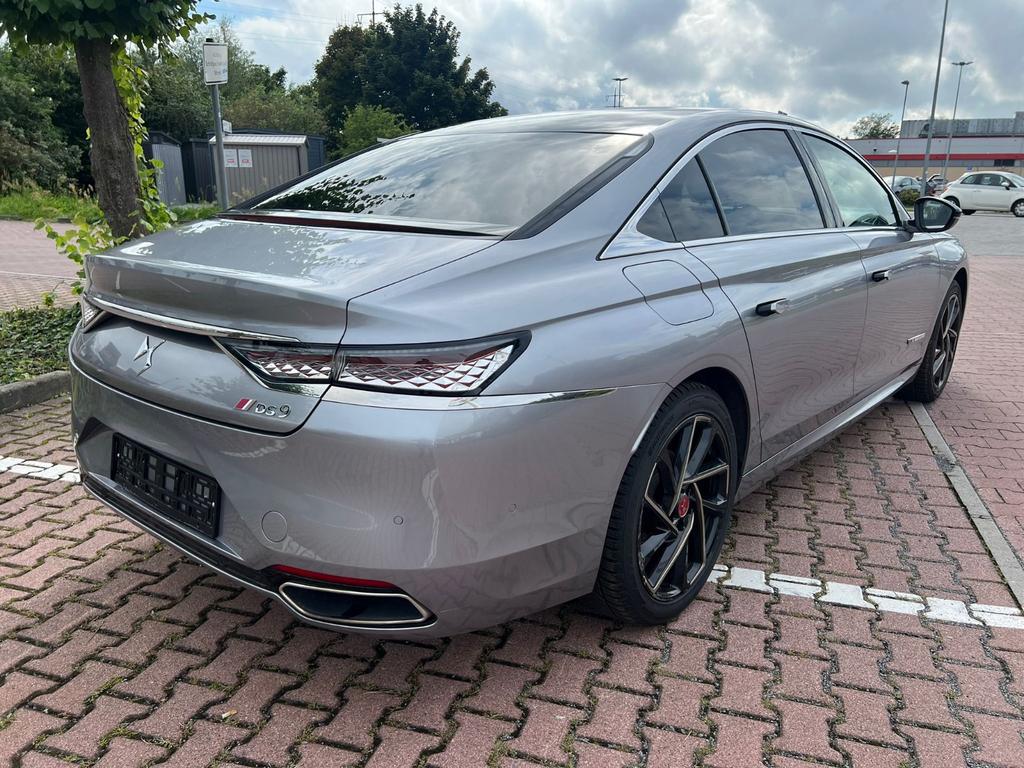 DS Automobiles DS9