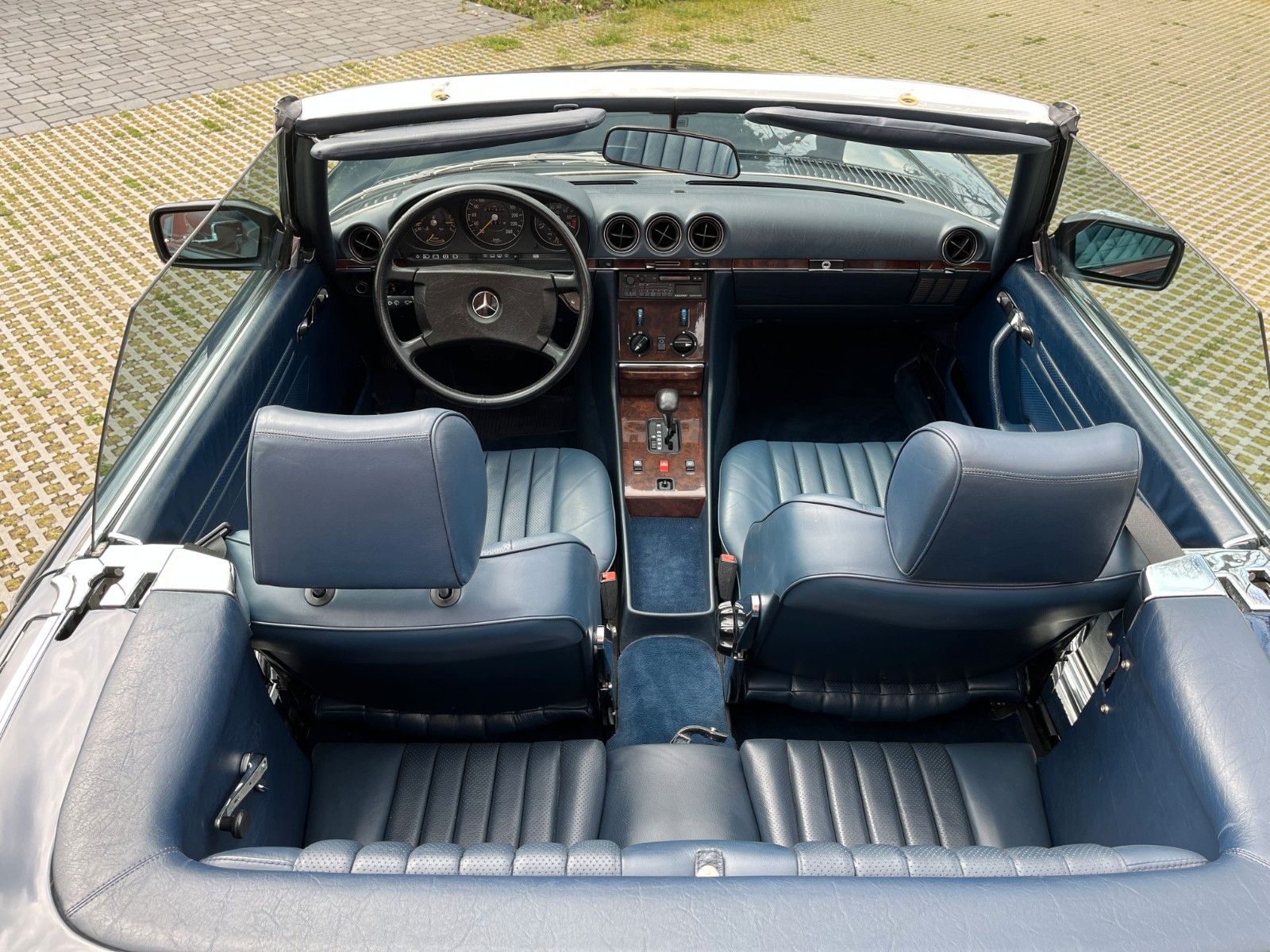 Fahrzeugabbildung Mercedes-Benz 300 SL