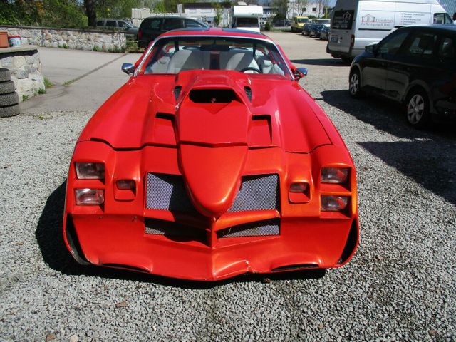Pontiac Trans Am Firebird V 8 mit Bodykit