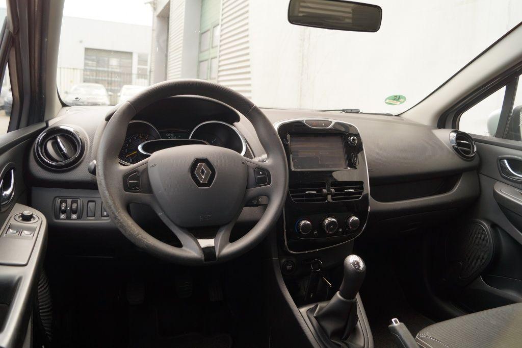 Renault Clio 2014 — фото 11
