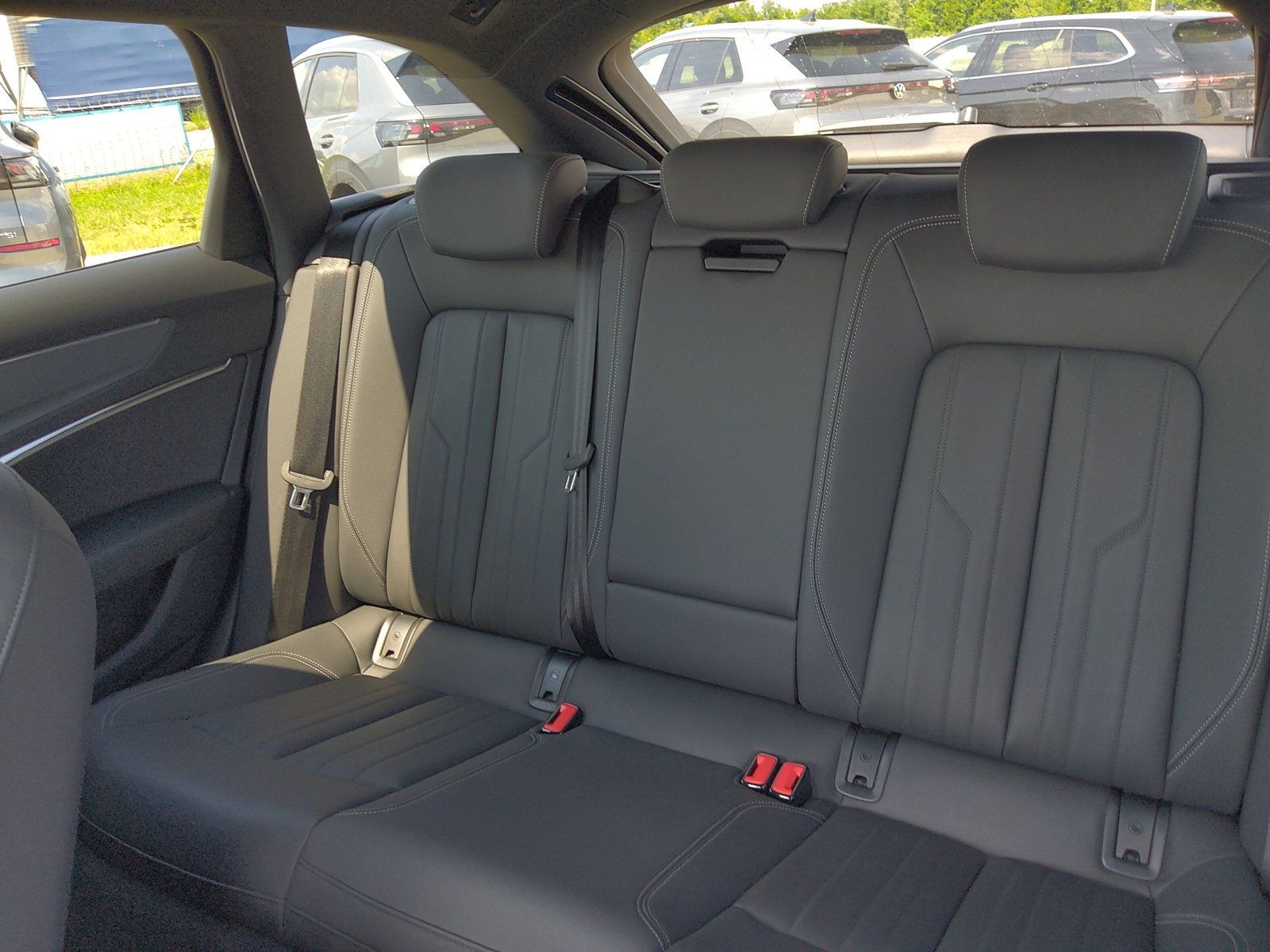 Audi A6 - Bild 13