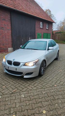 BMW E60 523i BJ 2007