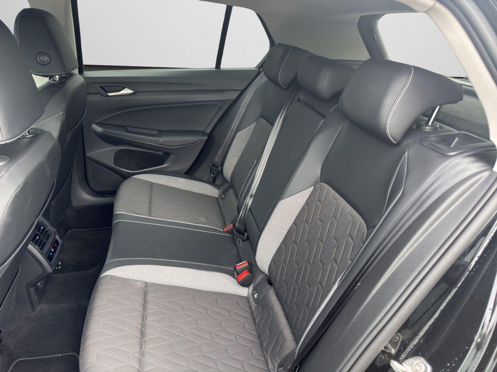 Volkswagen Golf - Bild 15