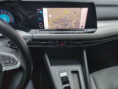 VW Golf Variant eTSI Life AHK LED ACC Volldig.