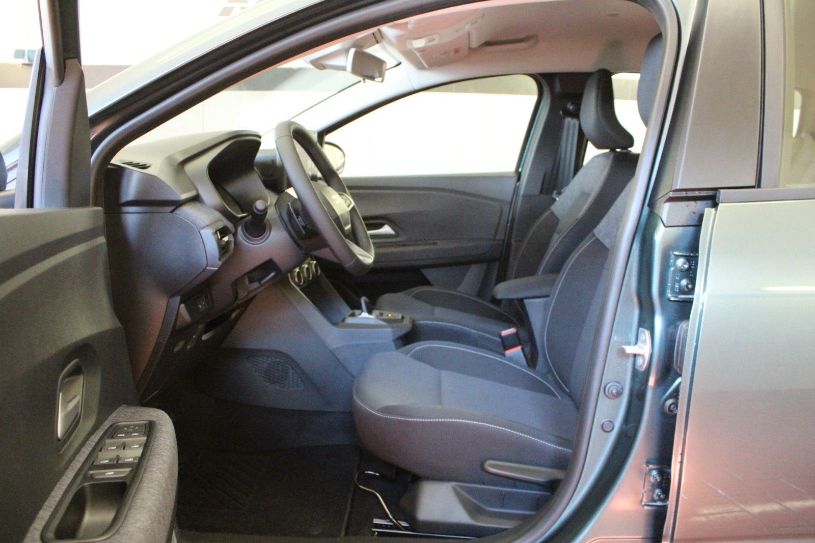 Fahrzeugabbildung Dacia Sandero Expression ECO-G 120 *Sitzhz*LPG*Kamera