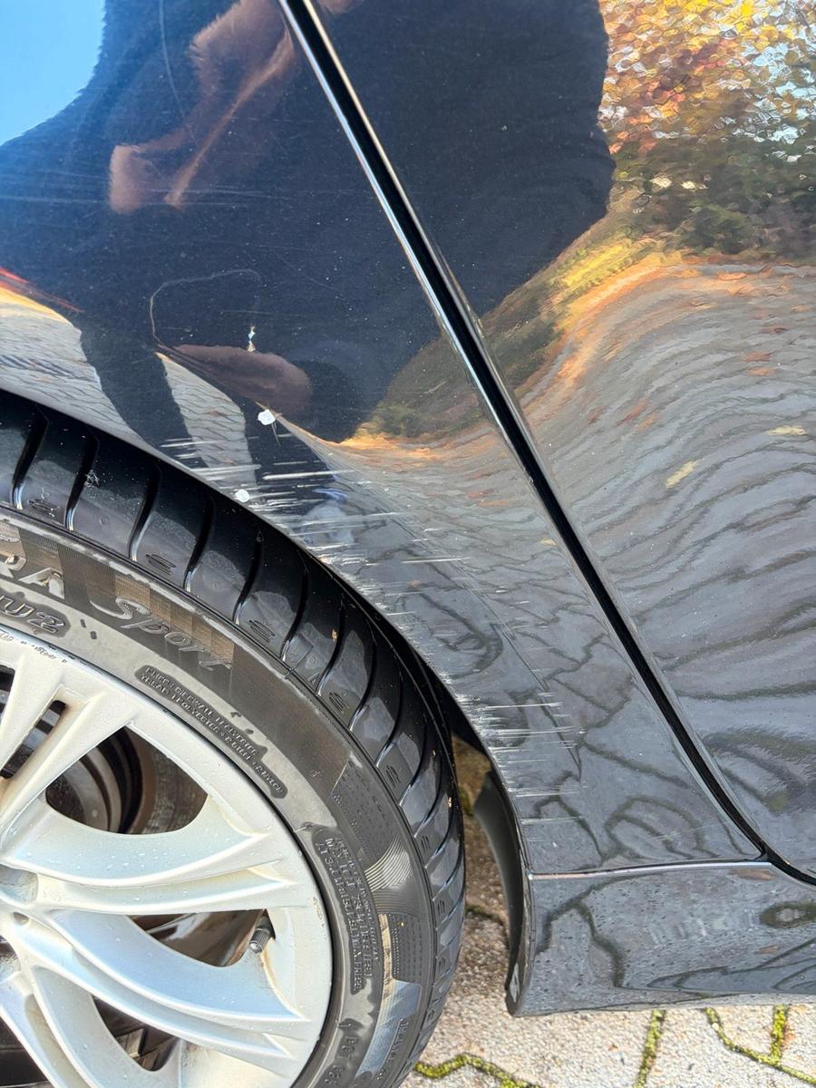 BMW 525 2009 — photo 8