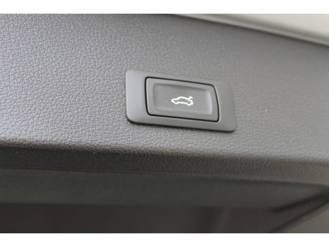 Q2 35TFSI Str. Assistenz*Navi*S-Line*Stylepaket!