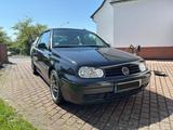 Volkswagen Golf Cabrio 2.0 Highline Highline - Volkswagen Golf aus 1998: Cabrio