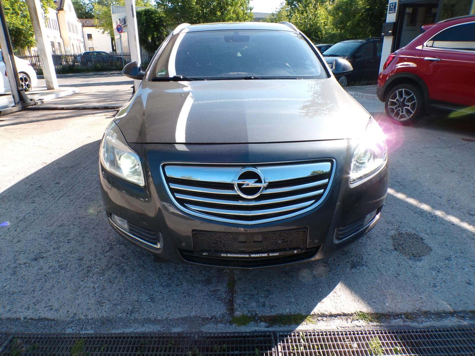 Opel Insignia A Sports Tourer Sport 4x4