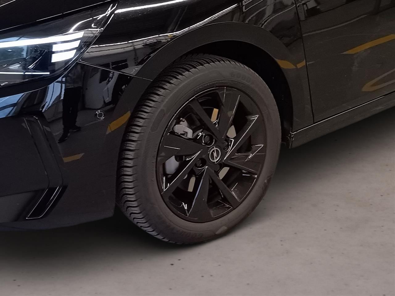 Fahrzeugabbildung Opel Corsa F 1.2 Turbo 74KW AT