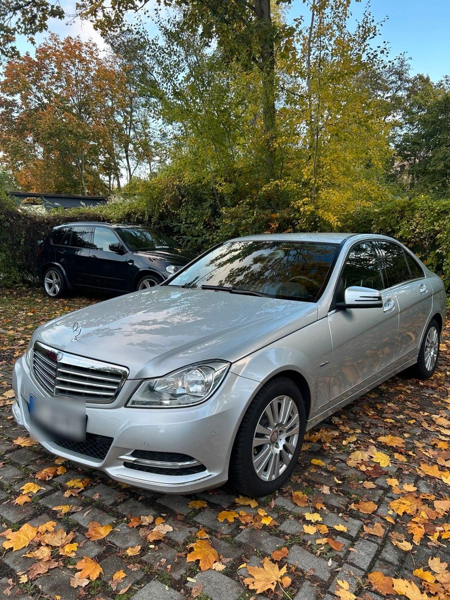 Mercedes-Benz C 180